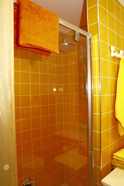 Apartamenti Los Bomberos Jūrkalne Стая снимка